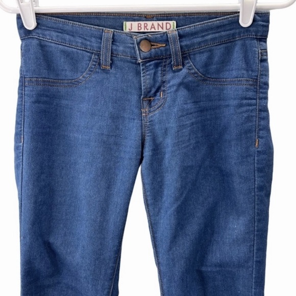 J BRAND size 30 blue jeans Jegging style “ELECTRIC “lightweight - Picture 14 of 14